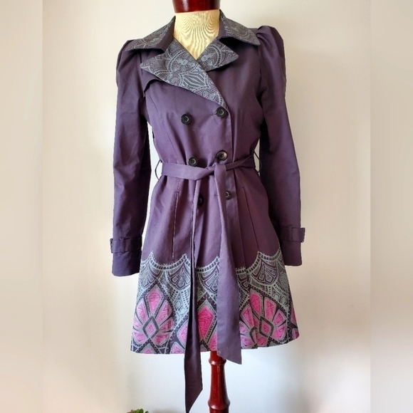 Desigual Jackets & Blazers - DESIGUAL floral  trench. Size 38 (medium 8-10)